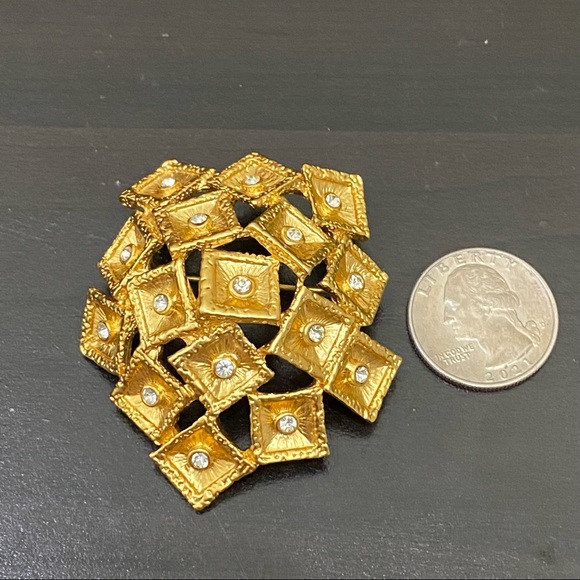 Vintage Unsigned Gold-tone Mini Squares Dome Rhinestone Brooch New (Old Stock) - Picture 3 of 9